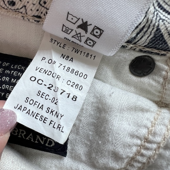 Lucky Brand Sofia Skinny Jeans Japanese Floral Print Size 12 31 - Picture 3 of 11